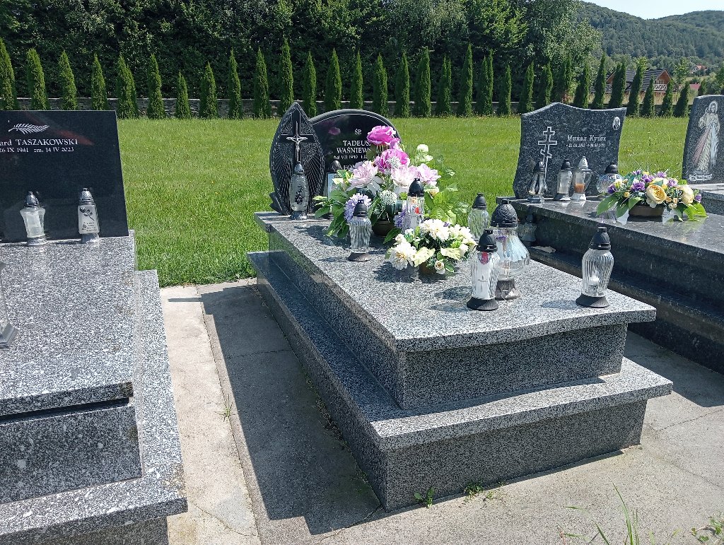 Grób Tadeusz Waśniewski