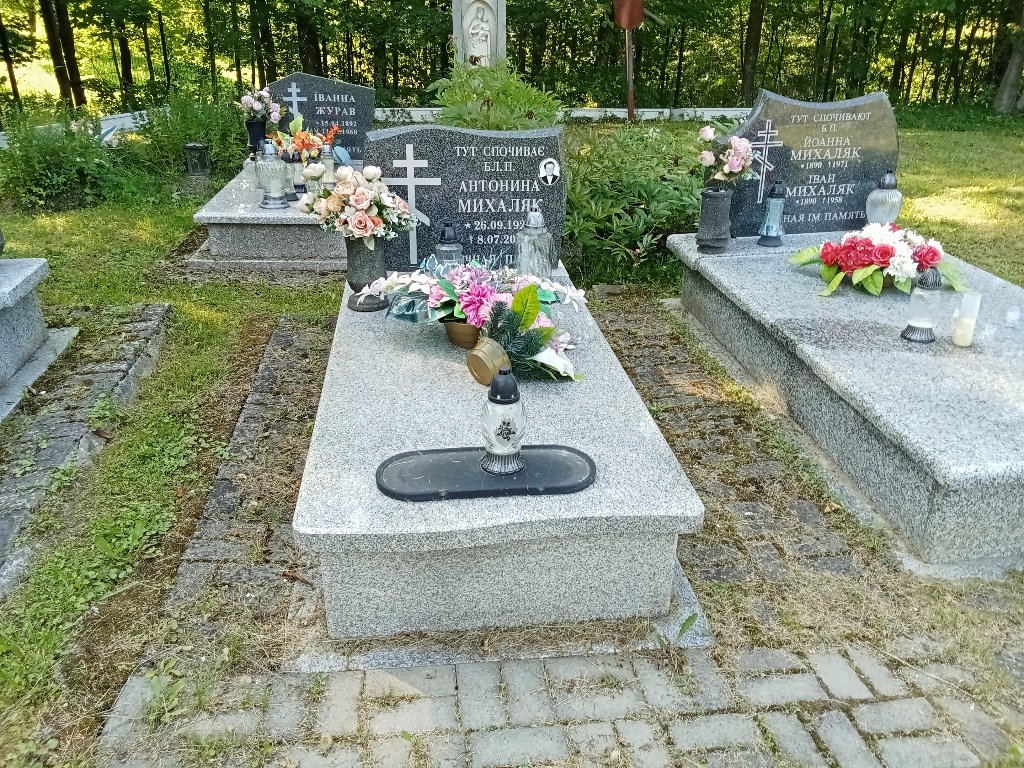 Grób Antonina Michalak